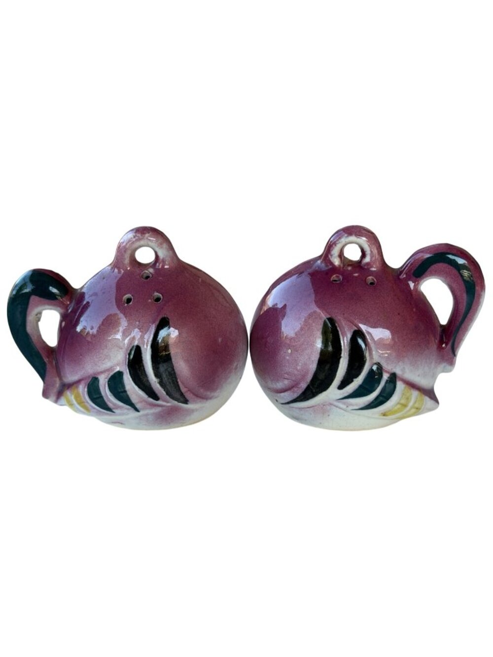 Unbranded Fish Looking Design Ceramic Salt & Pepper Shakers 2.5" Height (READ)